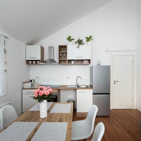 Sunny Beach Apartments Шибеник Экстерьер фото