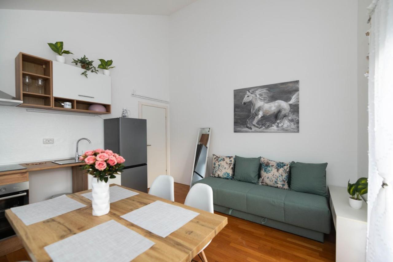 Sunny Beach Apartments Шибеник Экстерьер фото