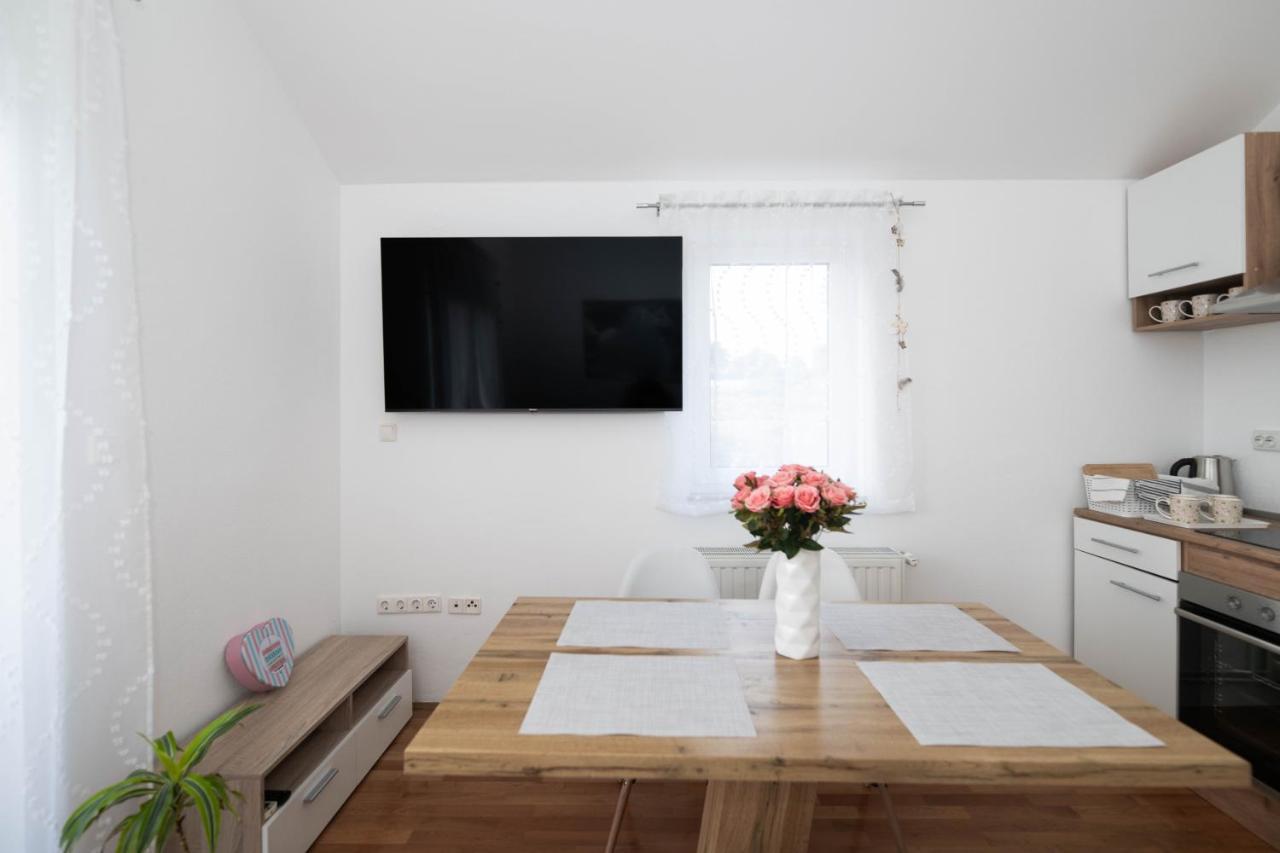 Sunny Beach Apartments Шибеник Экстерьер фото