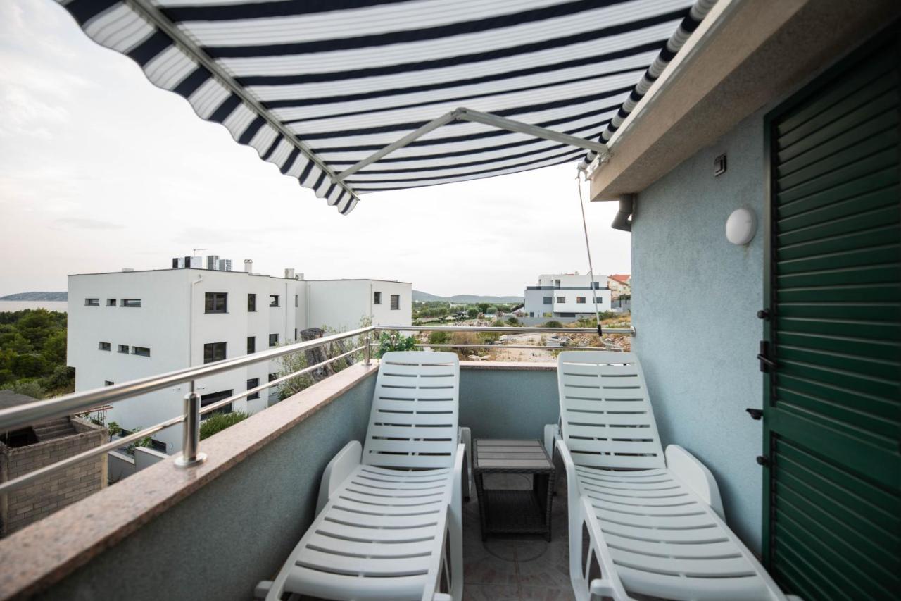 Sunny Beach Apartments Шибеник Экстерьер фото