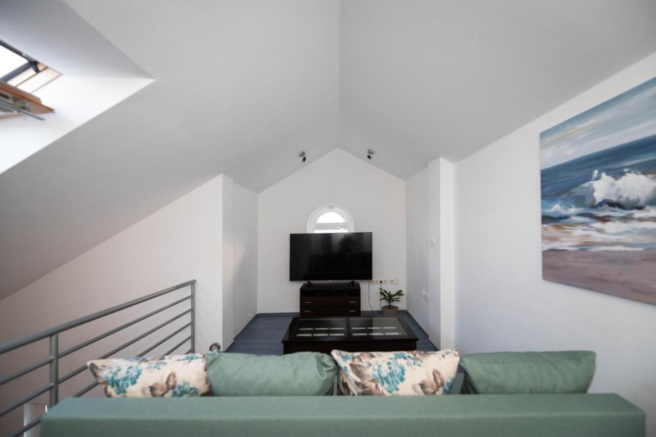 Sunny Beach Apartments Шибеник Экстерьер фото