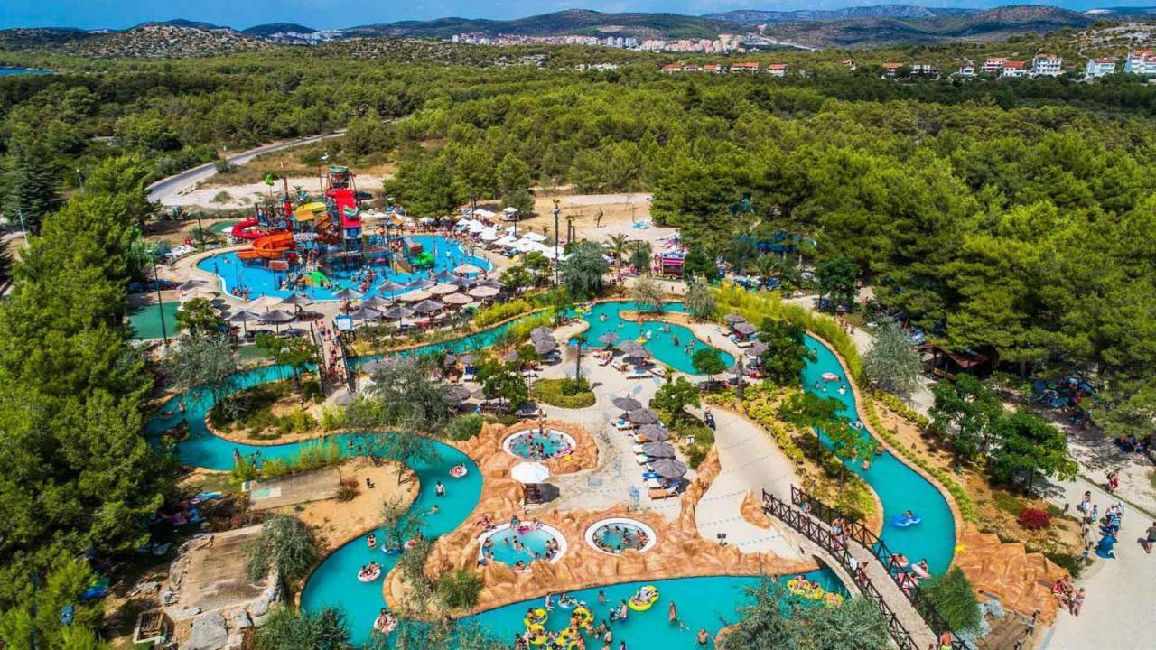 Sunny Beach Apartments Шибеник Экстерьер фото